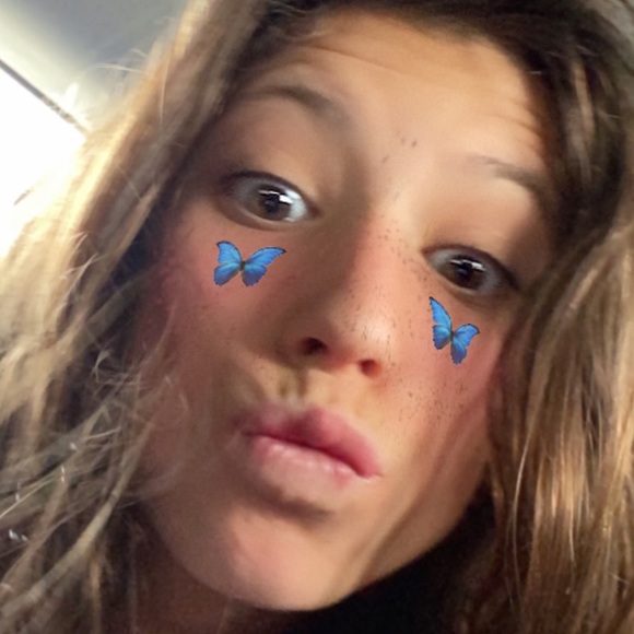 Meet your Posher, Sophie - Picture 1 of 1